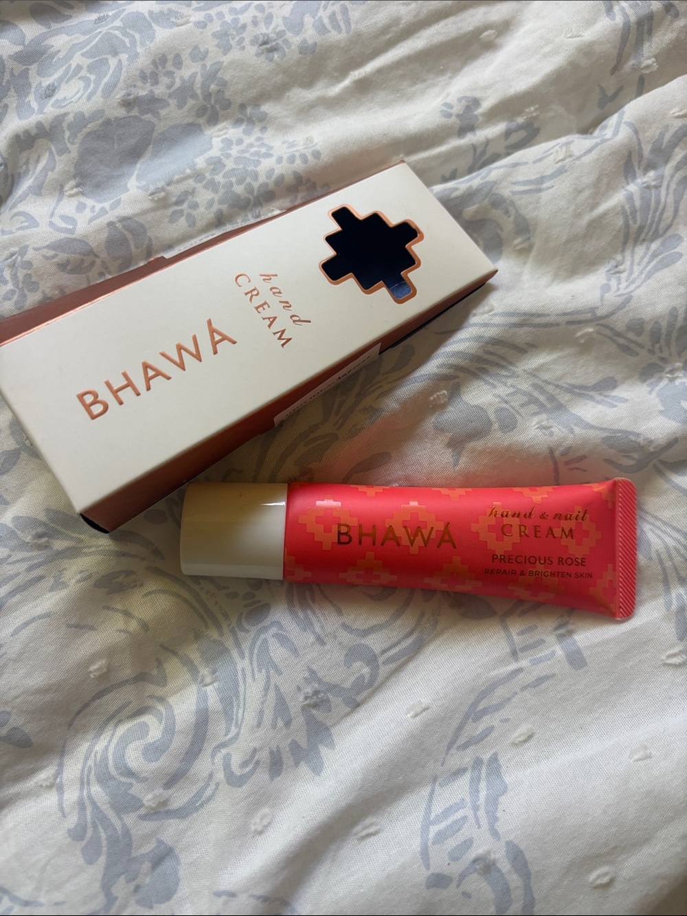 Bhawa hand cream